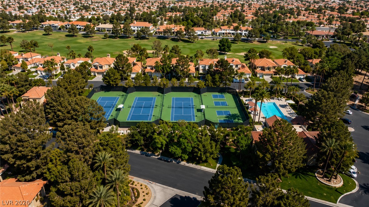8244 Horseshoe Bend Lane