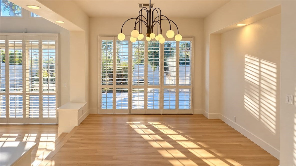 8244 Horseshoe Bend Lane