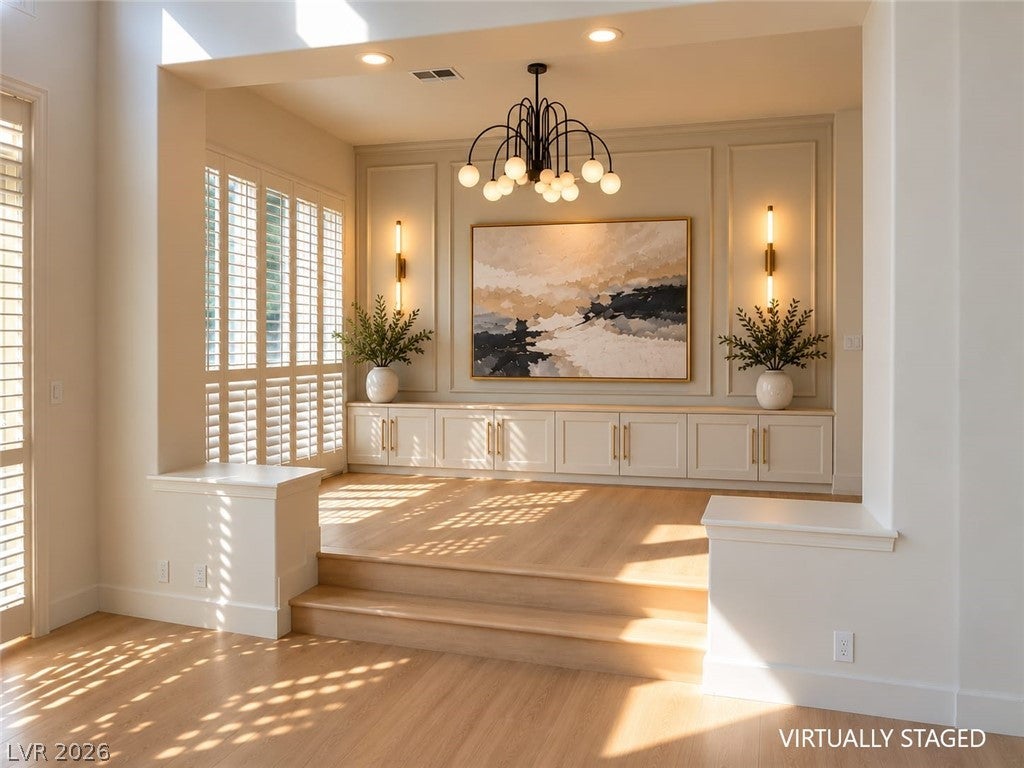 8244 Horseshoe Bend Lane