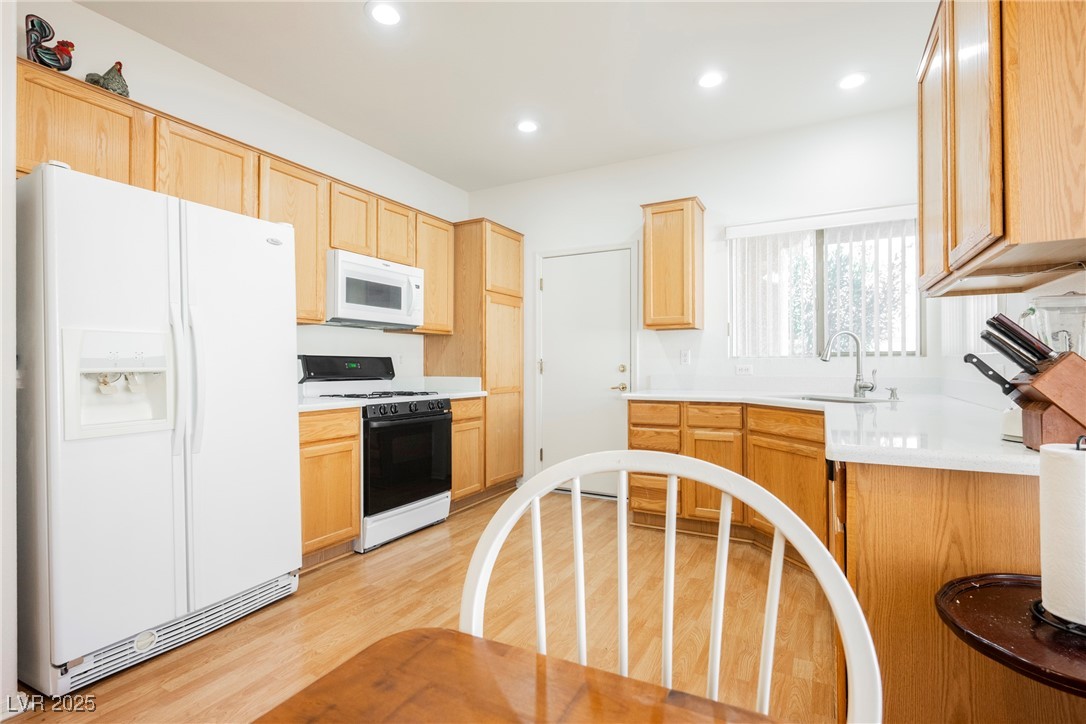 2147 Indigo Creek Avenue, Henderson, Nevada image 20