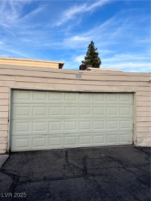 5002 Larkspur Street