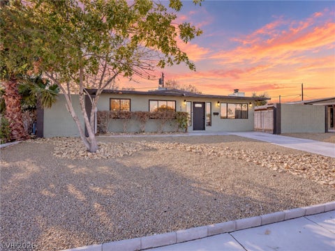 Photo of 621 Berry Circle, Las Vegas, NV 89107 (MLS # 2826566)