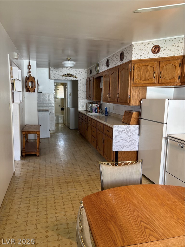 1005 Avenue G