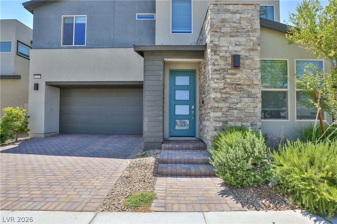 3229 Vittoria Avenue