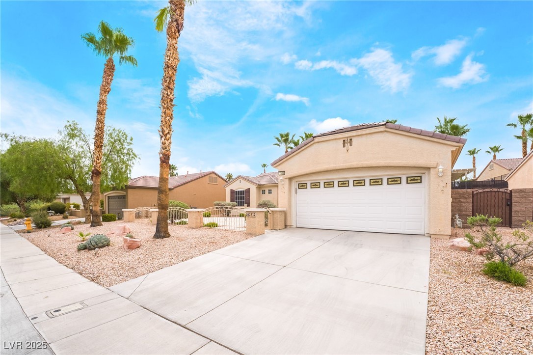 Properties 4 2539 Evansville Avenue