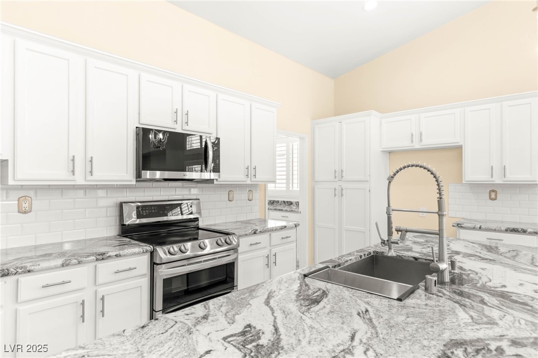 Las Vegas, Nevada 89178, United States, 2 Bedrooms Bedrooms, ,2 BathroomsBathrooms,Residential,Active,184628