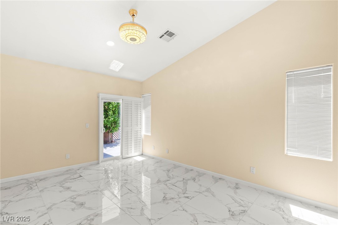 Las Vegas, Nevada 89178, United States, 2 Bedrooms Bedrooms, ,2 BathroomsBathrooms,Residential,Active,184628