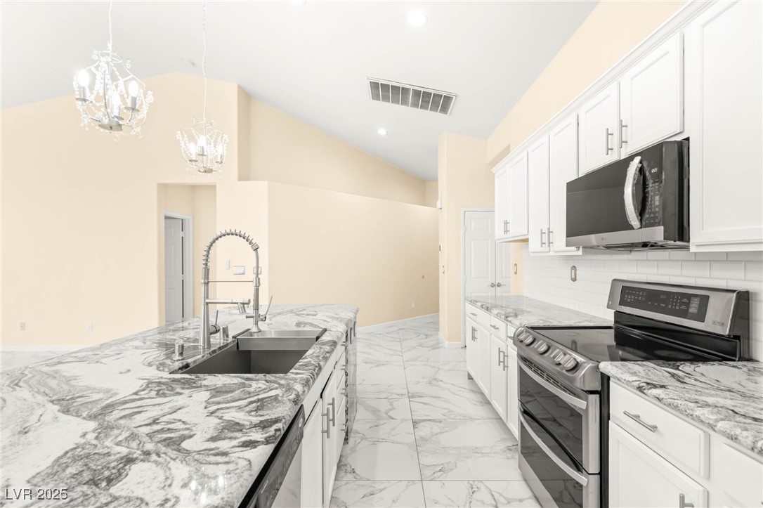 Las Vegas, Nevada 89178, United States, 2 Bedrooms Bedrooms, ,2 BathroomsBathrooms,Residential,Active,184628