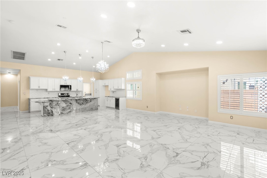 Las Vegas, Nevada 89178, United States, 2 Bedrooms Bedrooms, ,2 BathroomsBathrooms,Residential,Active,184628