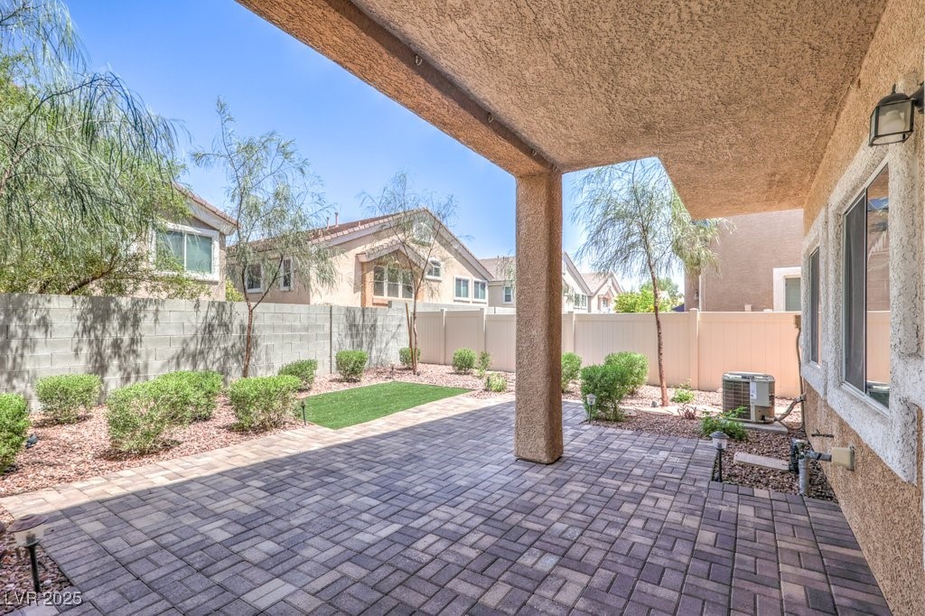 1554 Ward Frontier Lane, Henderson, Nevada image 26