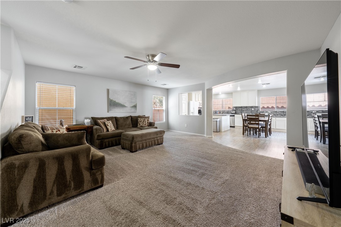 3367 Popcorn Flower Street, Las Vegas, Nevada image 13
