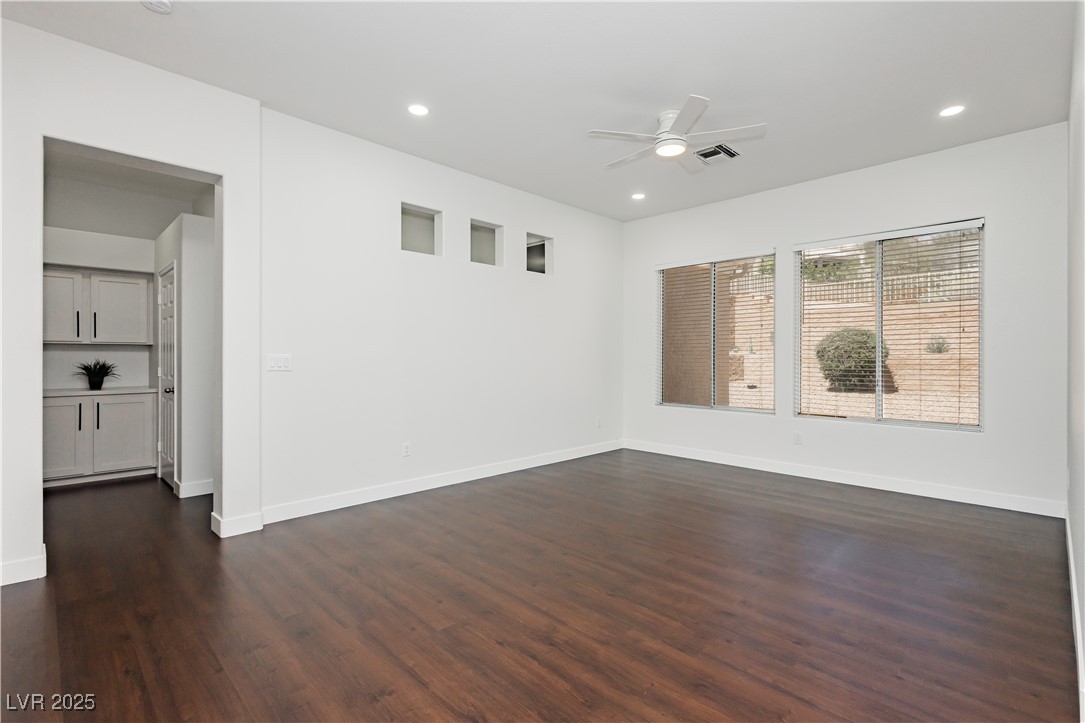 2205 Beacon Ridge Drive, Las Vegas, Nevada image 5