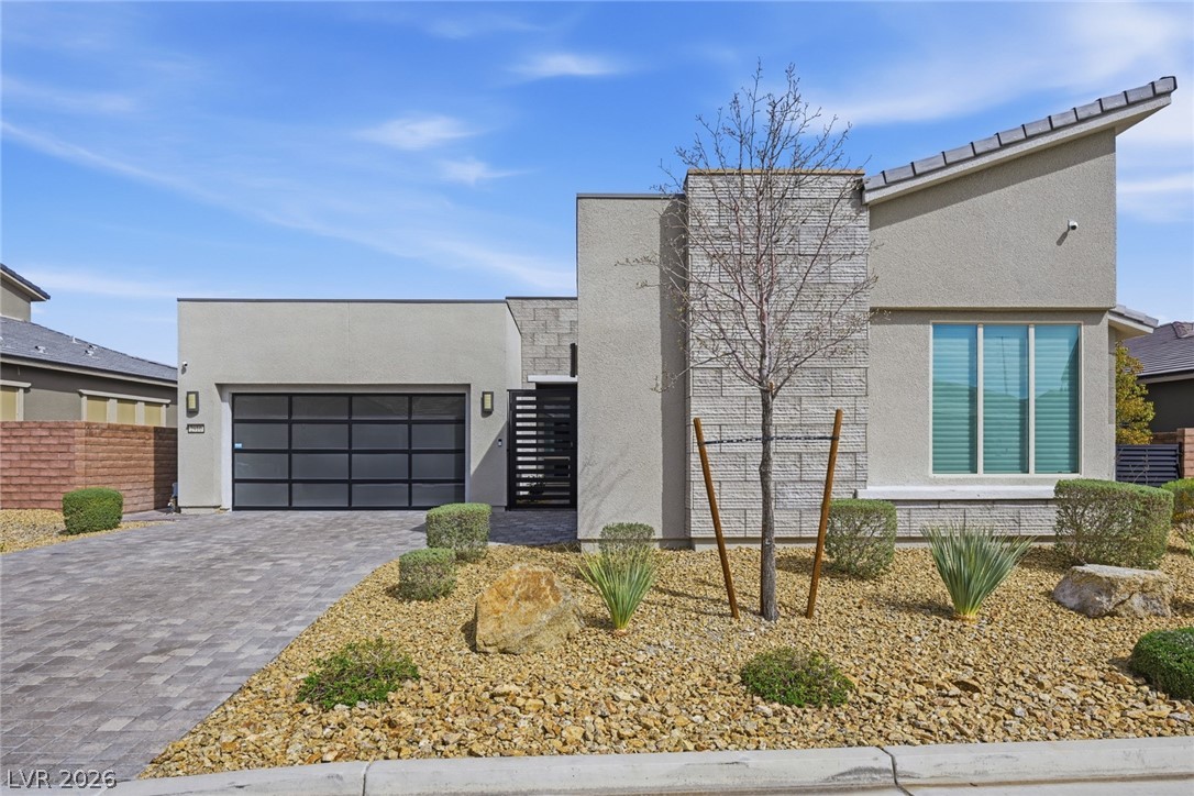 2910 Raywood Ash Drive