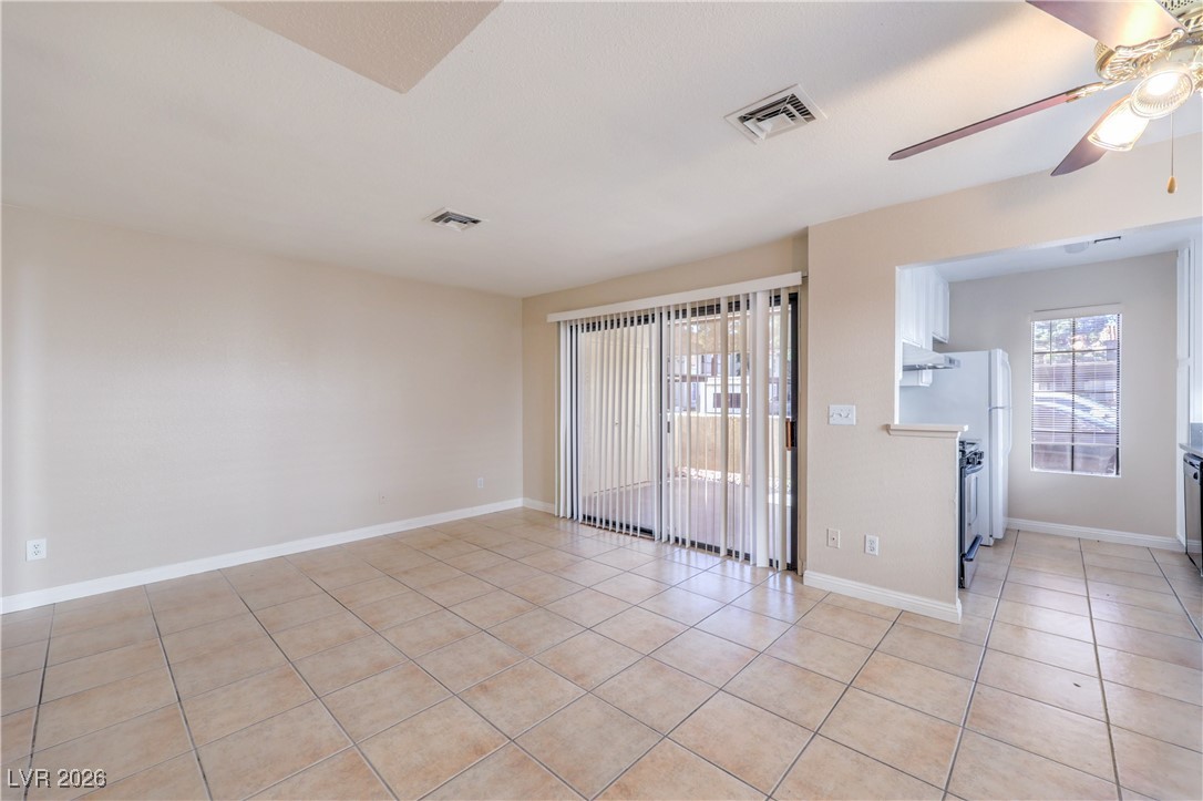 4860 Nara Vista Way 102