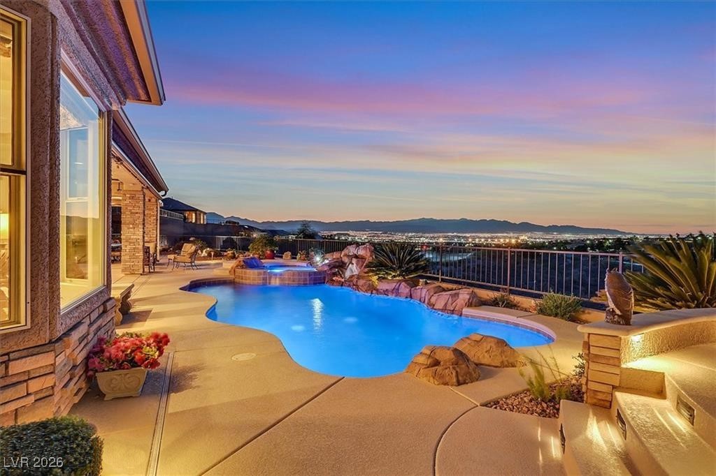 2000 Tulip Grove Court