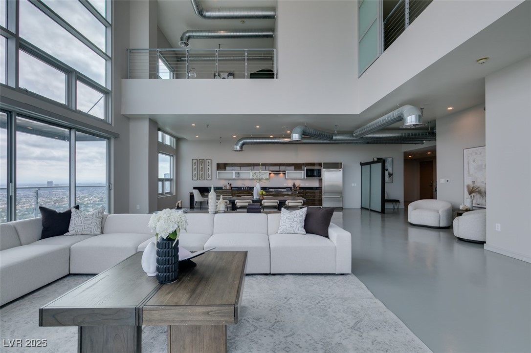 200 Hoover Avenue 2109