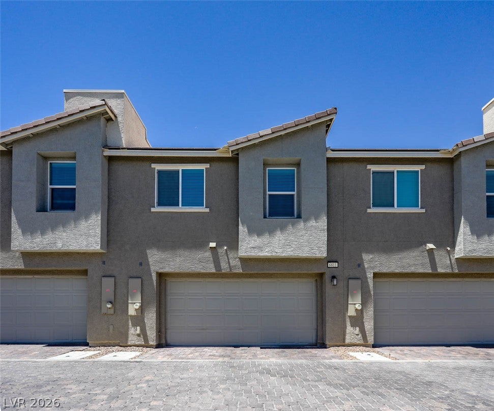 6811 Dark Gunmetal Court