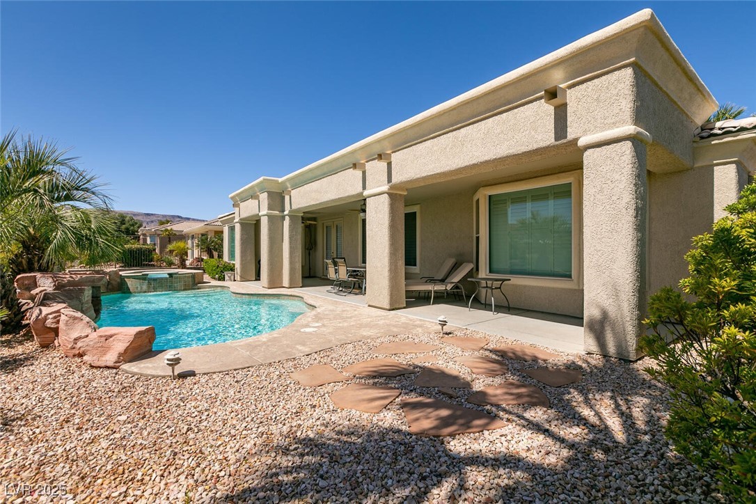 Las Vegas, Nevada 89135, United States, 2 Bedrooms Bedrooms, ,2 BathroomsBathrooms,Residential,Pending,110682