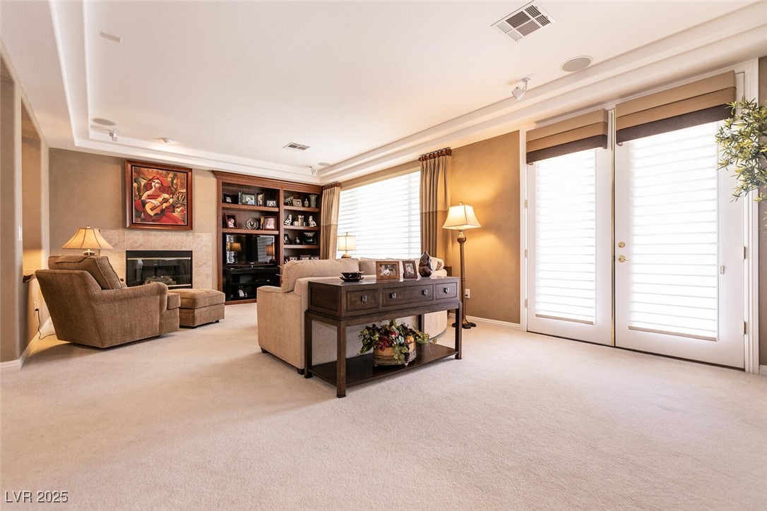 Las Vegas, Nevada 89135, United States, 2 Bedrooms Bedrooms, ,2 BathroomsBathrooms,Residential,Pending,110682