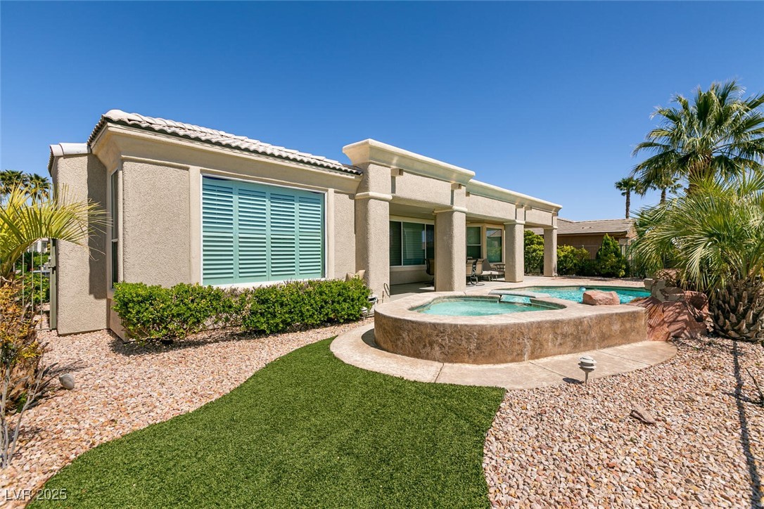 Las Vegas, Nevada 89135, United States, 2 Bedrooms Bedrooms, ,2 BathroomsBathrooms,Residential,Pending,110682