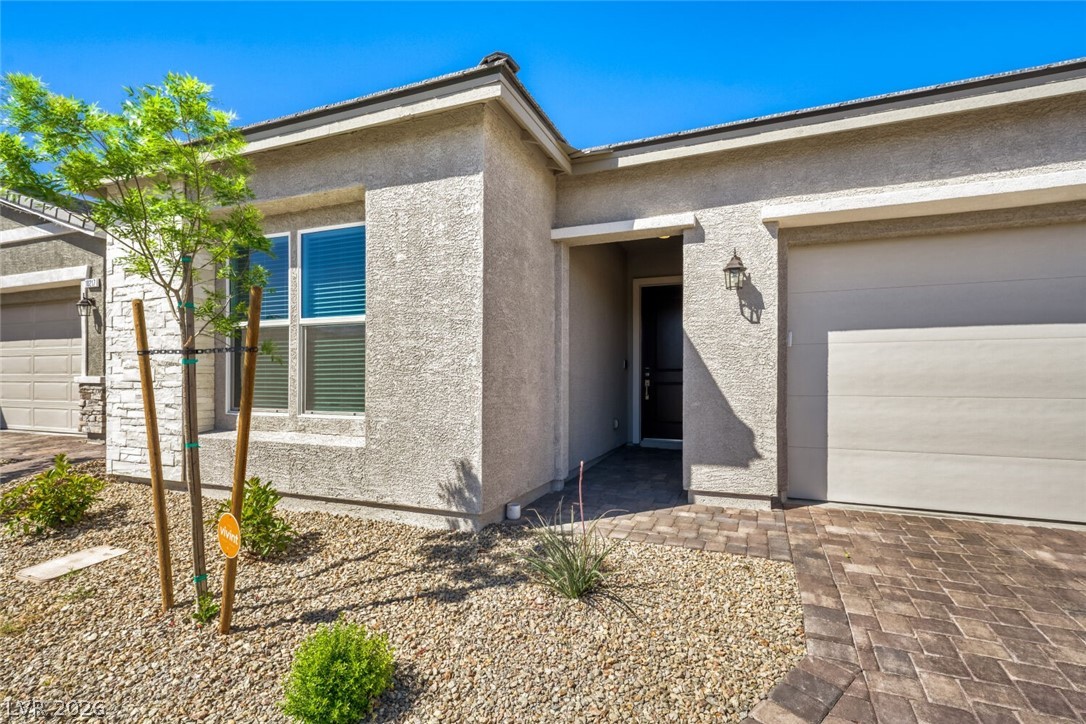 10205 Tumbaga Street