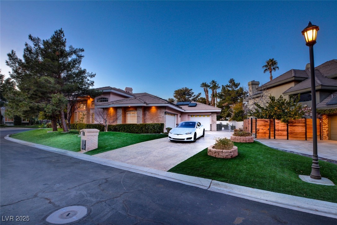3008 Astoria Pines Circle