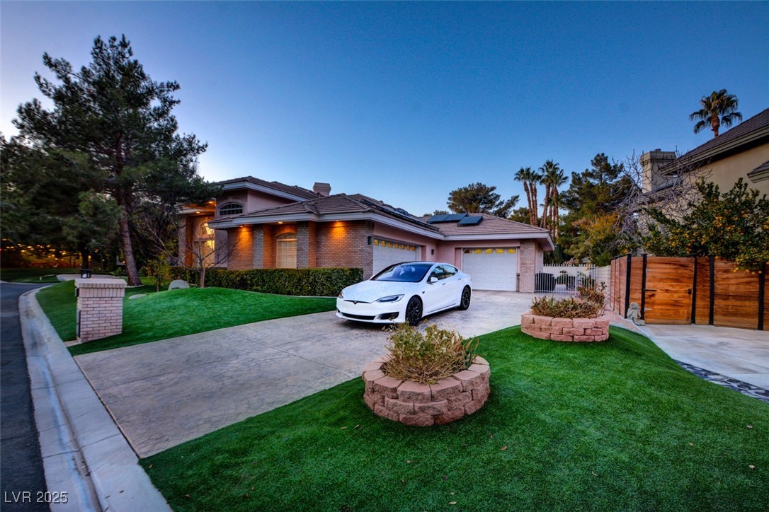 3008 Astoria Pines Circle