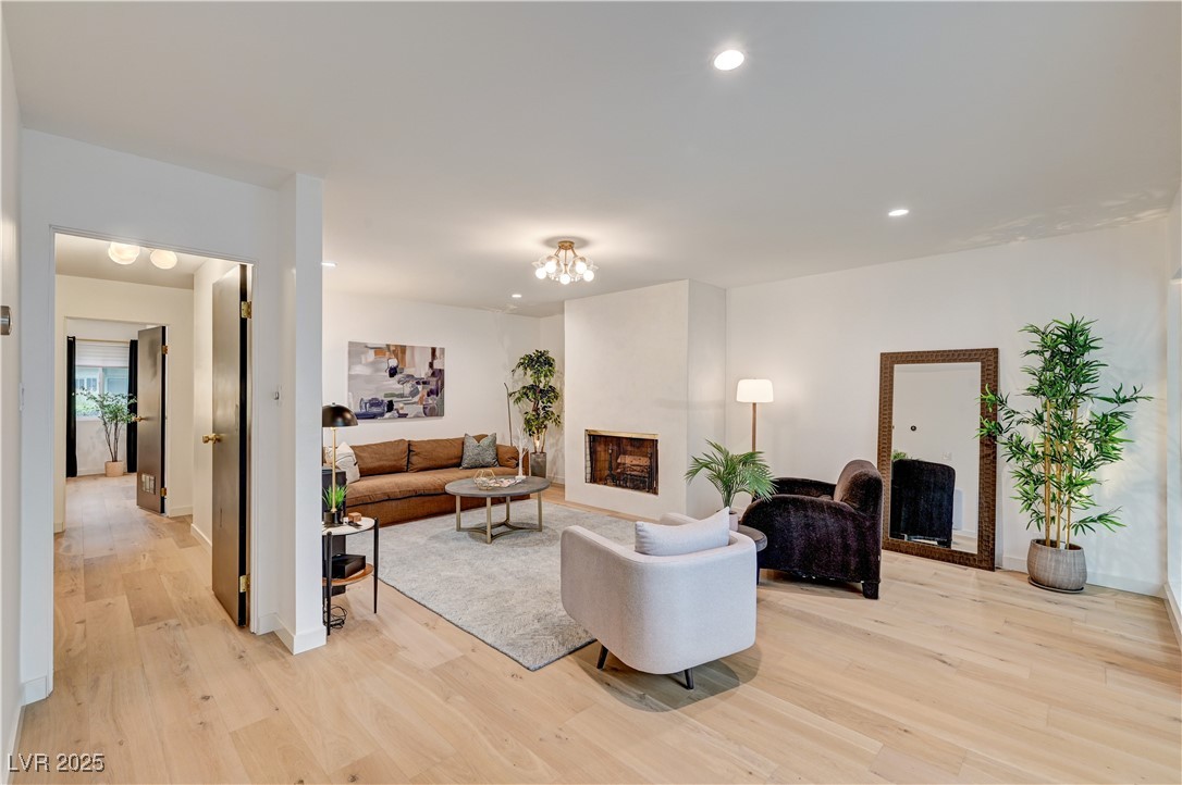 Properties 1 3022 El Camino Avenue