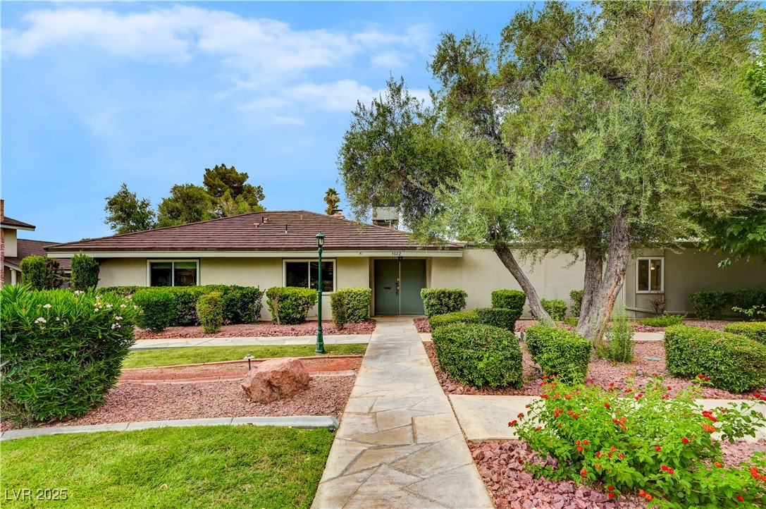 Properties 2 3022 El Camino Avenue