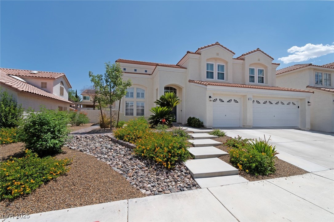 8113 Blue Cascade Avenue