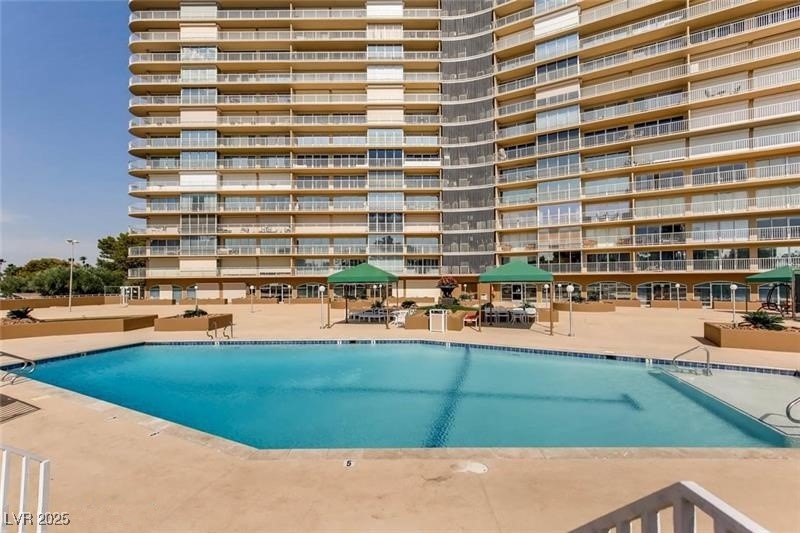 3111 Bel Air Drive 17E