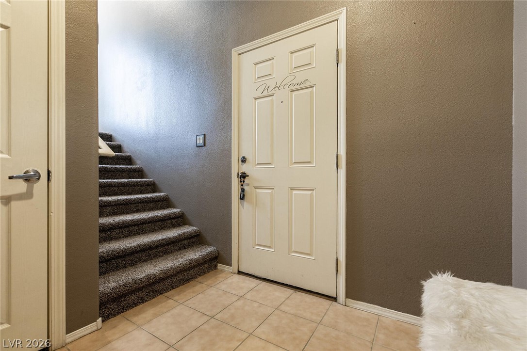 3975 N Hualapai Way 210