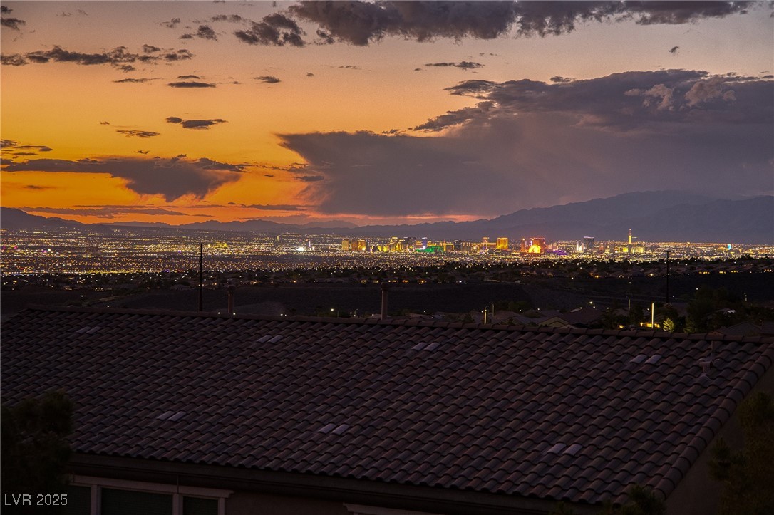 2900 Valvent Court