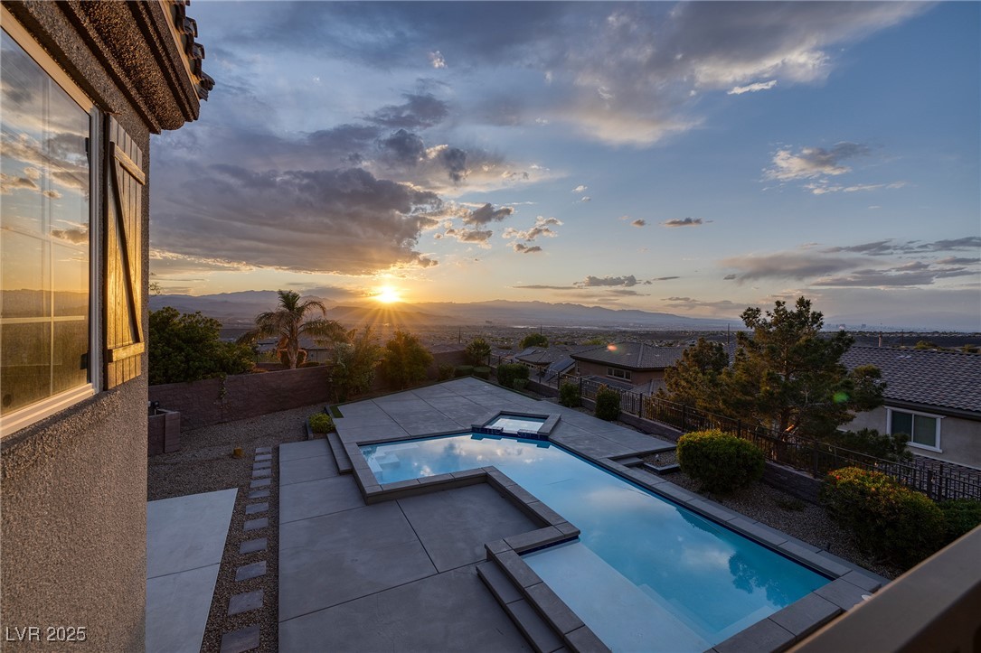 2900 Valvent Court