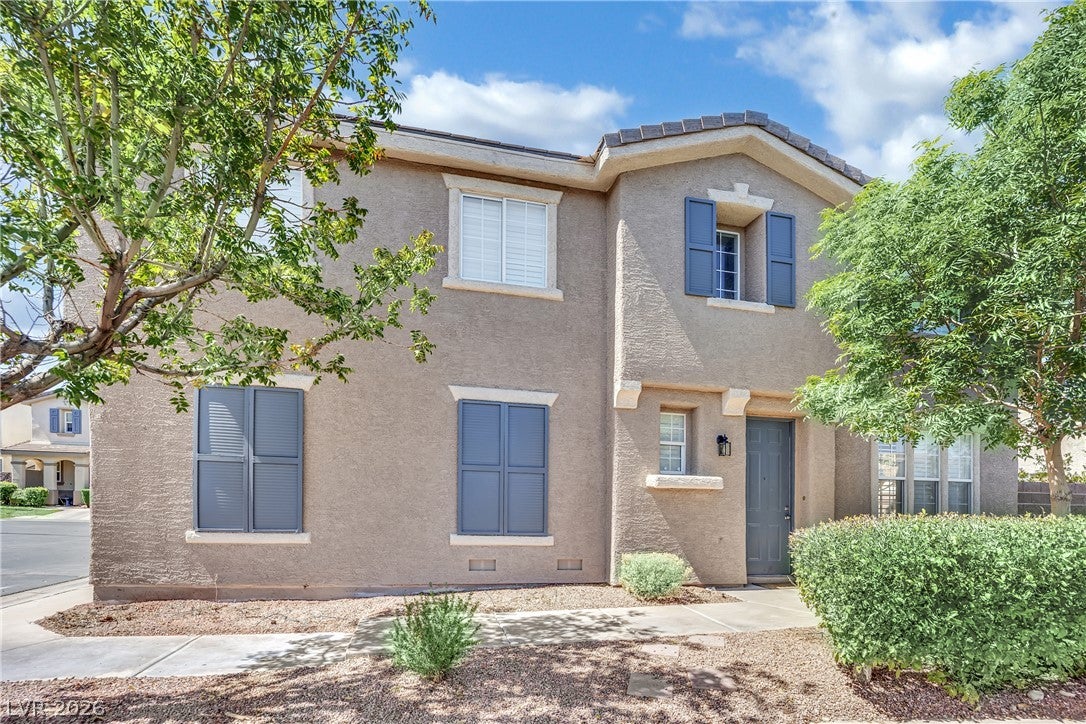 1240 Las Brisas Court
