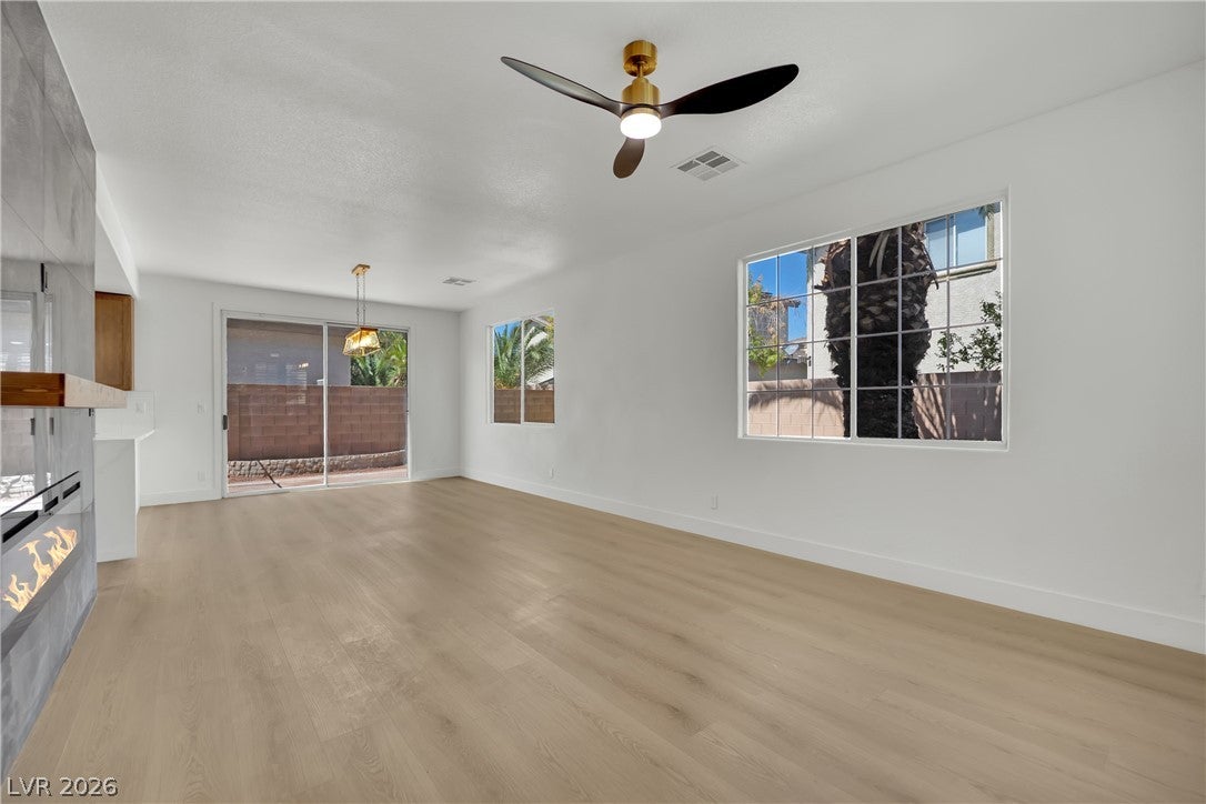 1240 Las Brisas Court