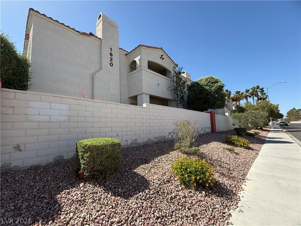 1620 Sandecker Court 101