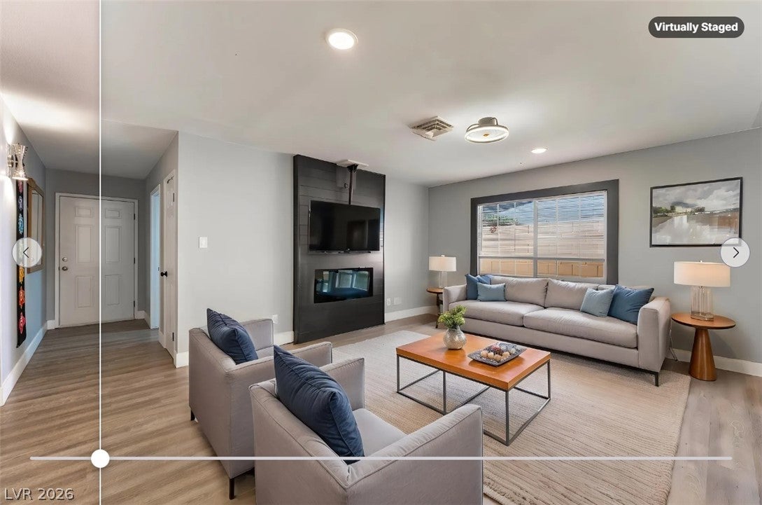 4646 Dennis Way
