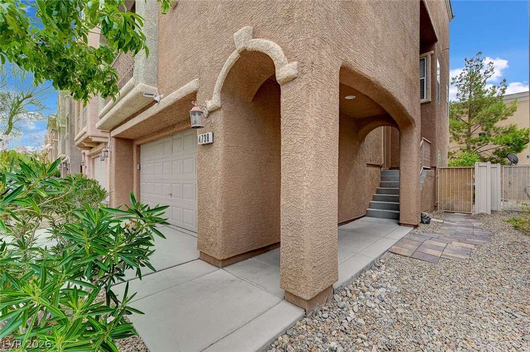 4738 Cortina Rancho Street