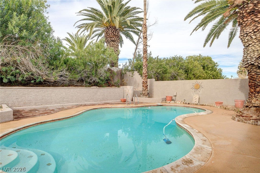 4273 Hazelcrest Drive