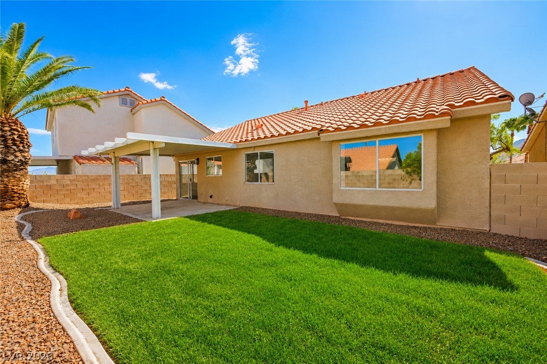 2543 River Oaks Drive