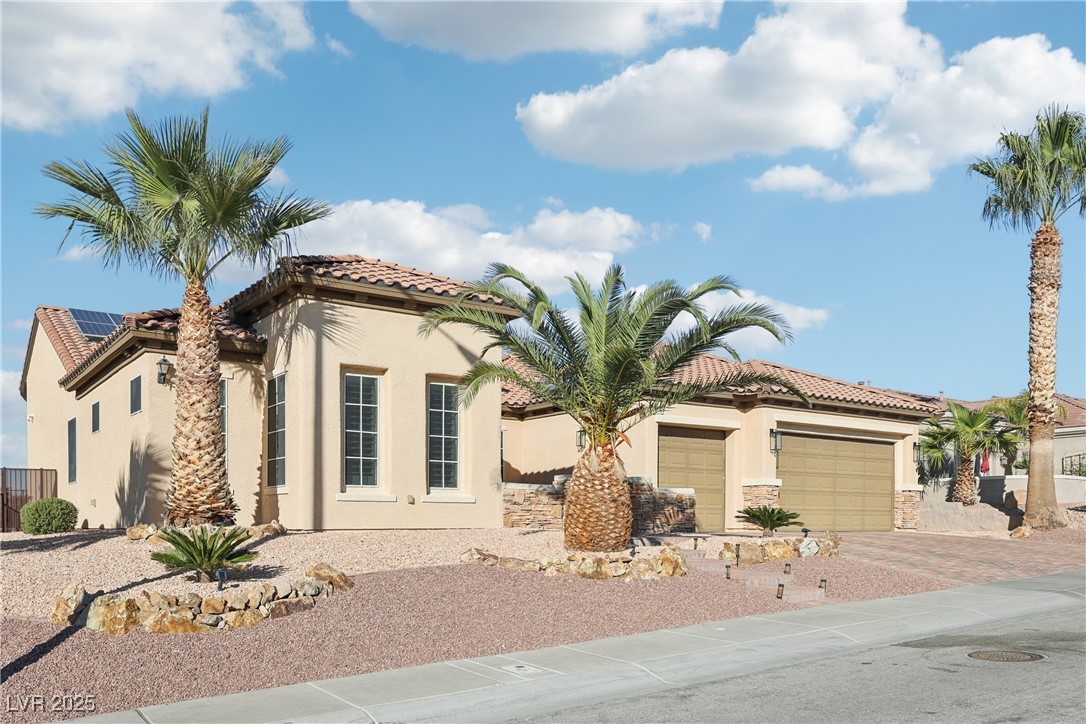 2840 Foxtail Creek Avenue