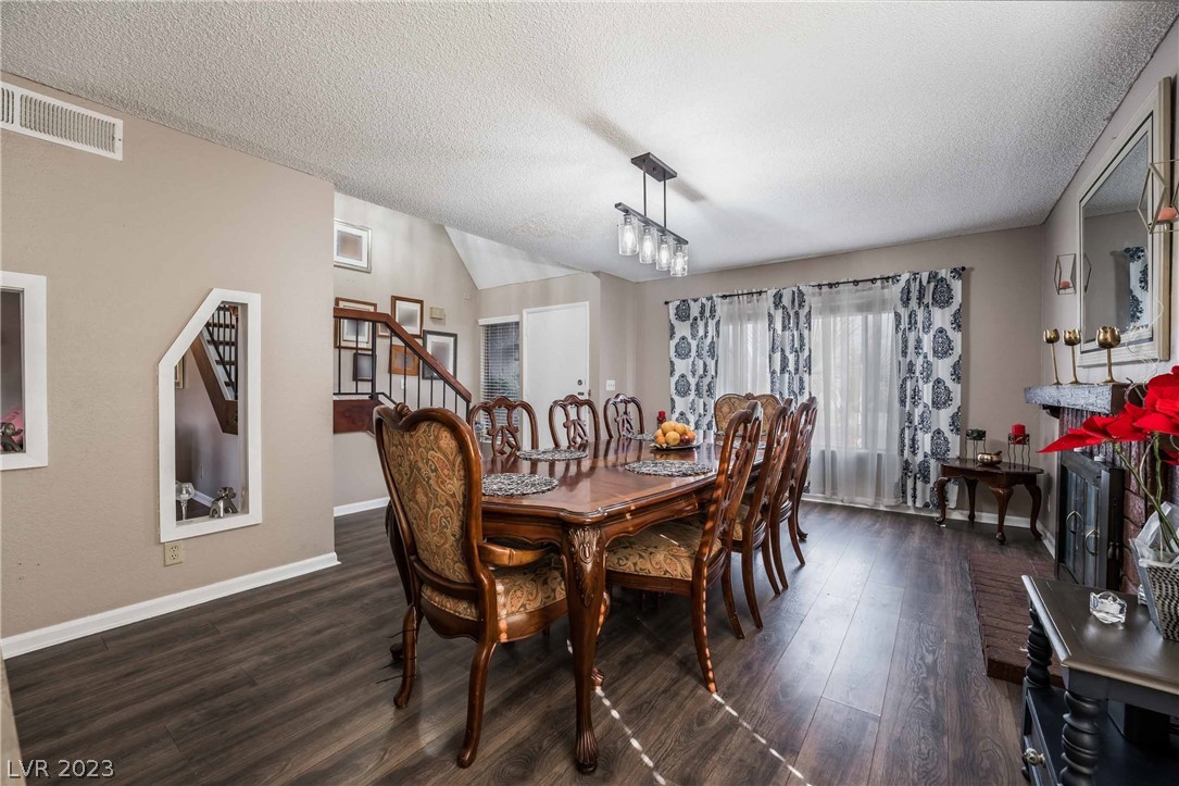 Photo 10 of 41 of 4605 Amberwood Lane house
