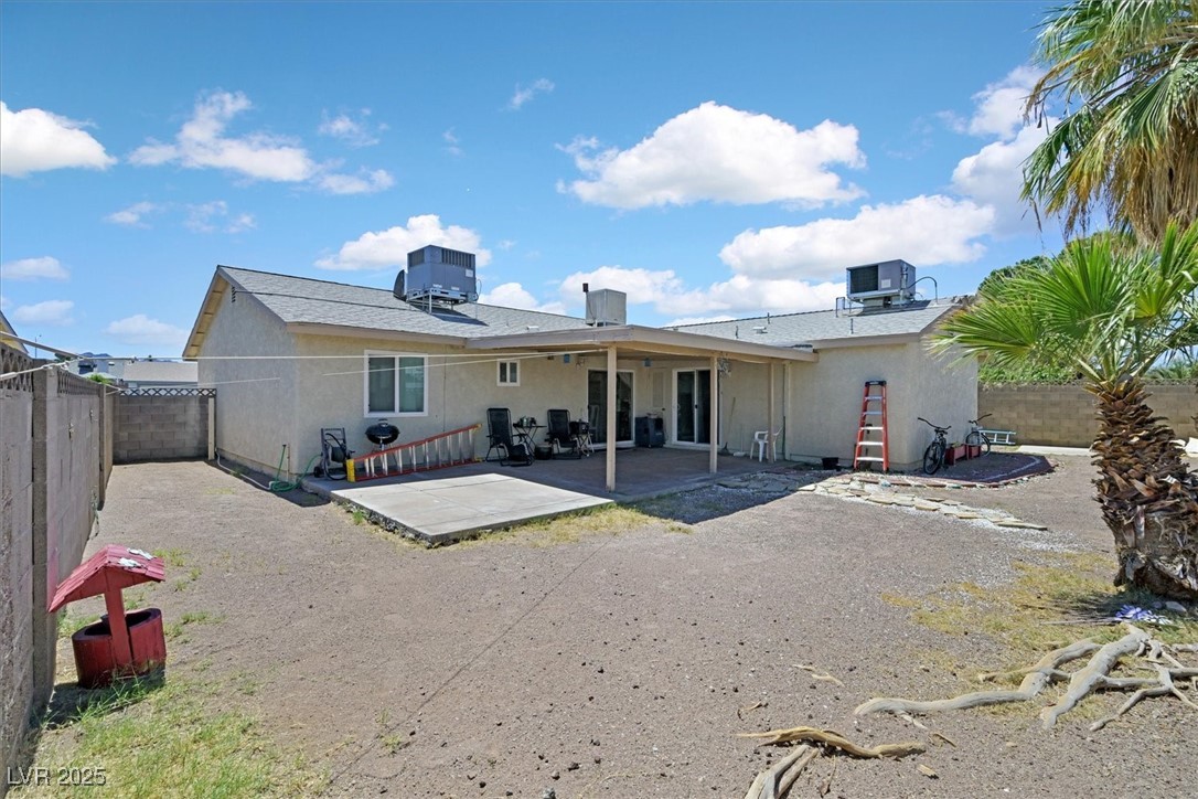 Henderson, Nevada 89011, United States, 4 Bedrooms Bedrooms, ,2 BathroomsBathrooms,Residential,Pending,119940