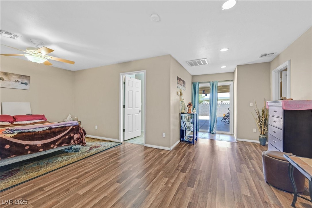 Henderson, Nevada 89011, United States, 4 Bedrooms Bedrooms, ,2 BathroomsBathrooms,Residential,Pending,119940