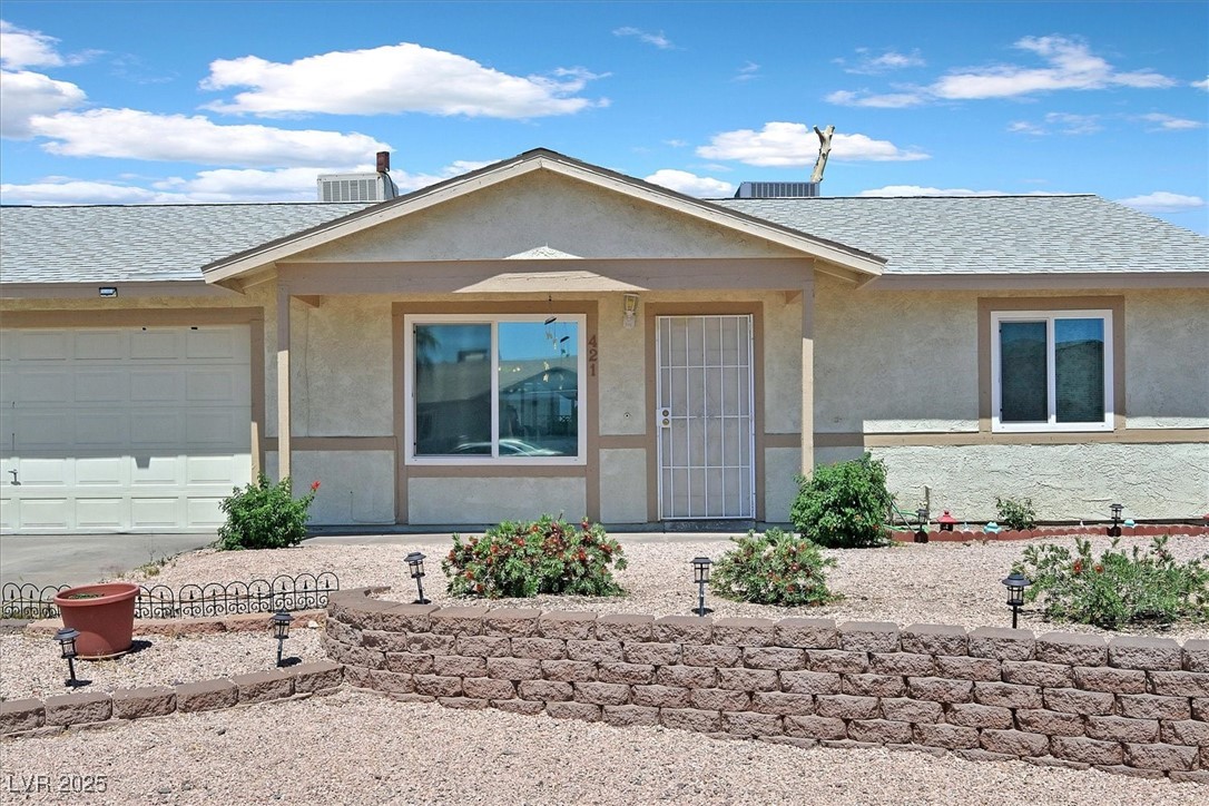 Henderson, Nevada 89011, United States, 4 Bedrooms Bedrooms, ,2 BathroomsBathrooms,Residential,Pending,119940