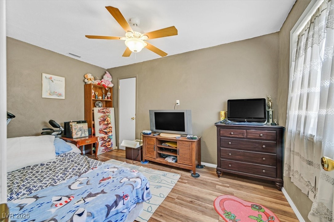 Henderson, Nevada 89011, United States, 4 Bedrooms Bedrooms, ,2 BathroomsBathrooms,Residential,Pending,119940