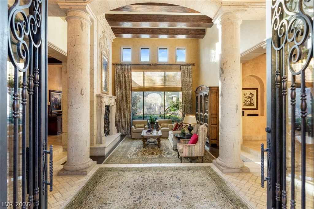 Photo of 7 Chalk Hill Court, Las Vegas, NV 89141 (MLS # 2764802)