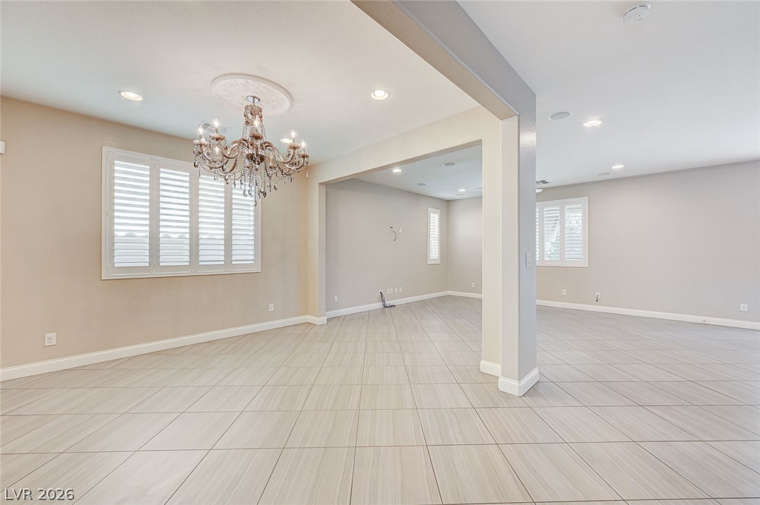 3869 Catlyn Woods Avenue