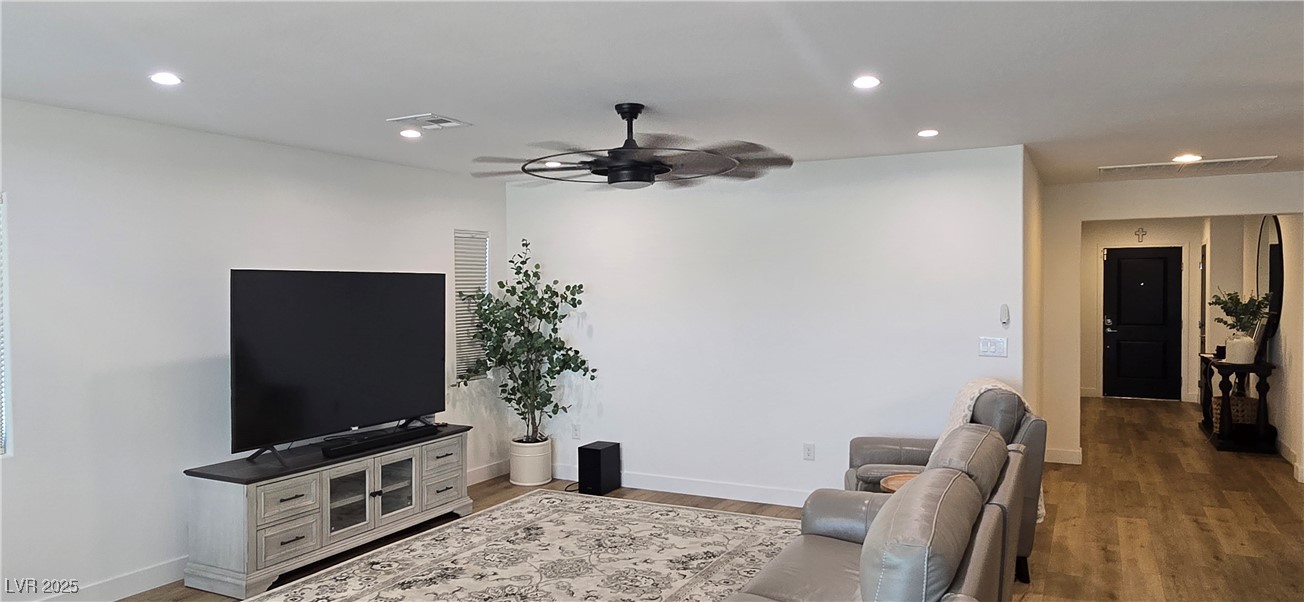 314 W Winston Lane, Indian Springs, Nevada image 3